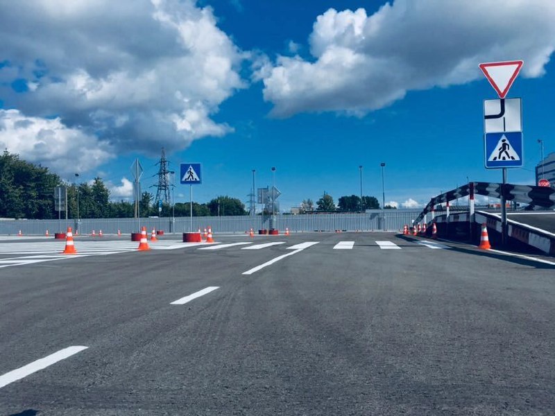 Автодром и автомобили